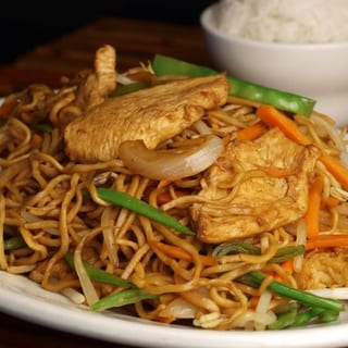 Lunchbox # 7 - Chicken Lo Mein and Sweet & Sour Chicken