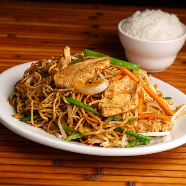Chicken Lo Mein.